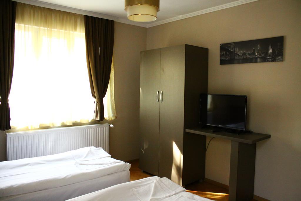 Kŭrdzhali Guest House Central מראה חיצוני תמונה